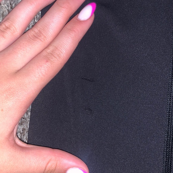 black lululemon align leggings - Picture 6 of 6